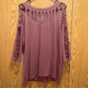 Torrid Size 2 Mauve Pink Distressed 100% Cotton Cutout 3/4 Sleeve Top Plus Size